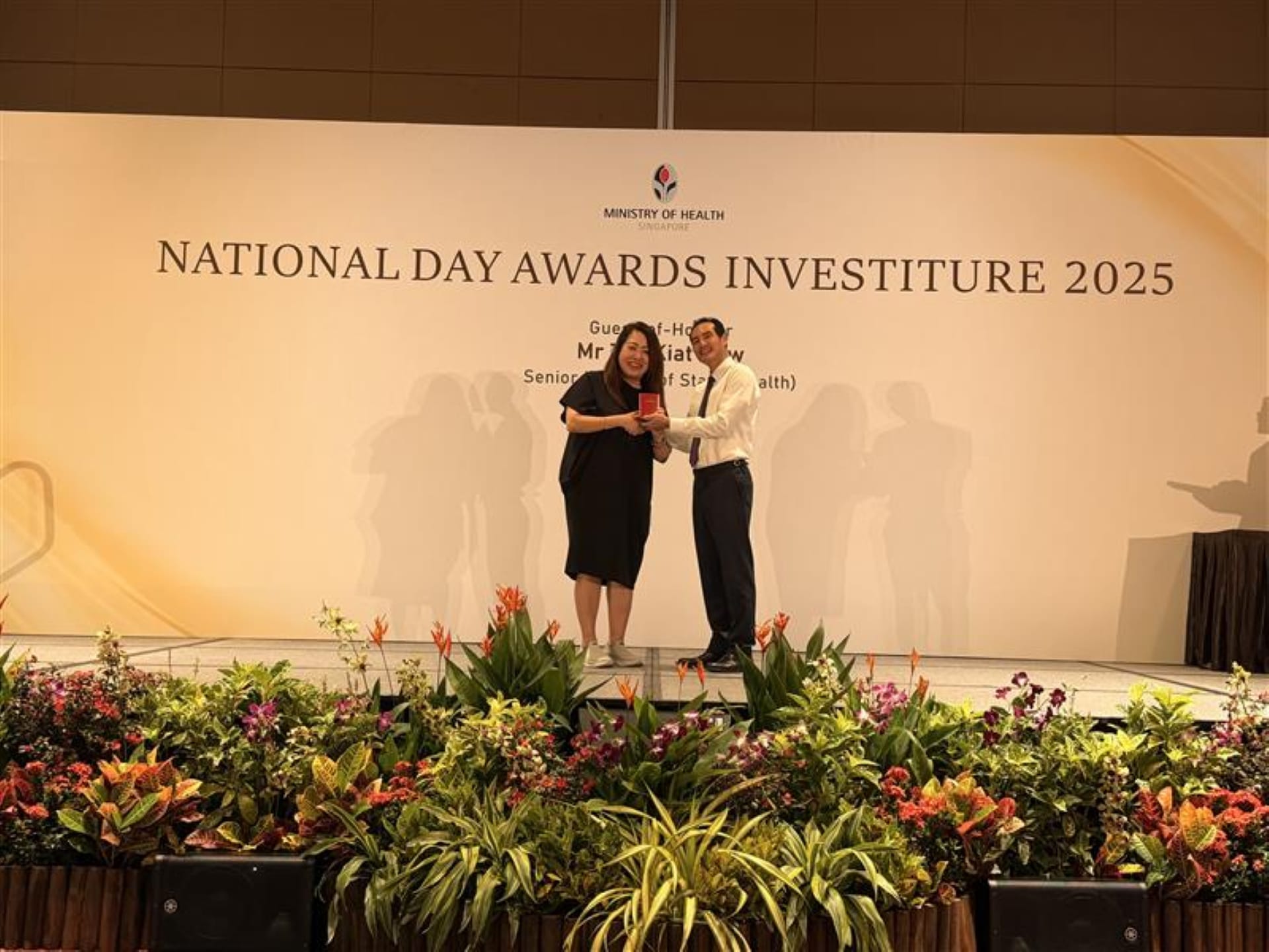 Efficiency Medal - LINDA ANG CHIN HONG, Assistant Manager, ALPS-CGH Non Pharm Supply Chain